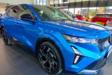 4x4 / 300 km / hybryda plug-in / atelier Alpine E-Tech 4x4 300 g.2025