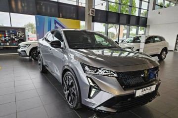 nowość / E-Tech - top wersja / od ręki