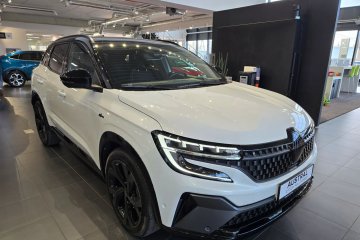 hybryda / E-Tech / Najwyższe wyposażenie