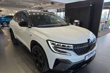 hybryda / E-Tech / Najwyższe wyposażenie