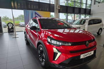 po liftingu / nowość / open R-Link / TECHNO TCe 140 / silnik 1332 cm3